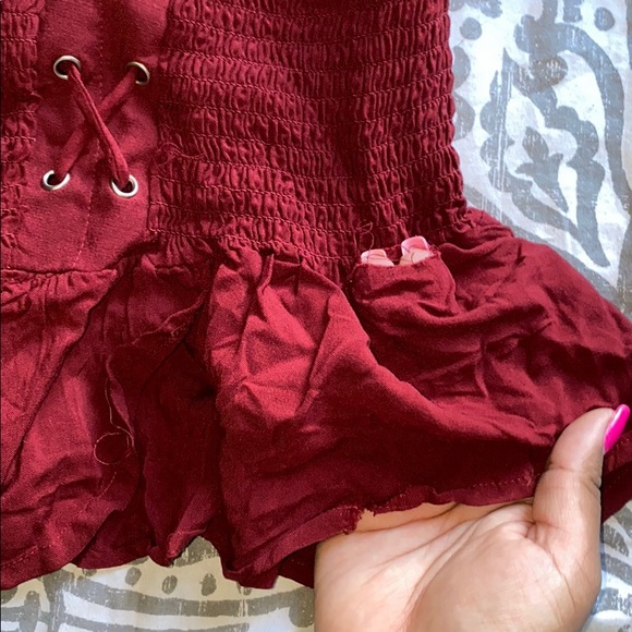 crop lace-up top - Picture 2 of 2